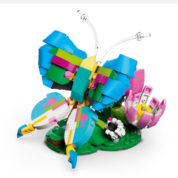 LEGO Creator 3 in 1 Wild Animals: Colorful Hummingbird 31384 NEW in Sealed Box - Picture 2 of 4